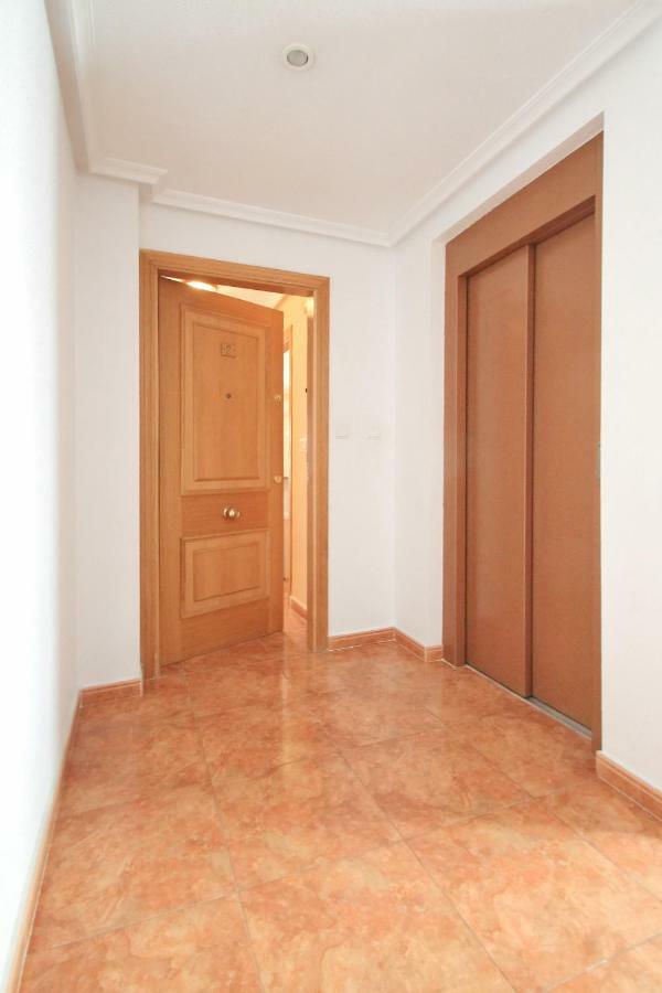 Zoa Happy Vacations Apartment Torrevieja Exterior photo