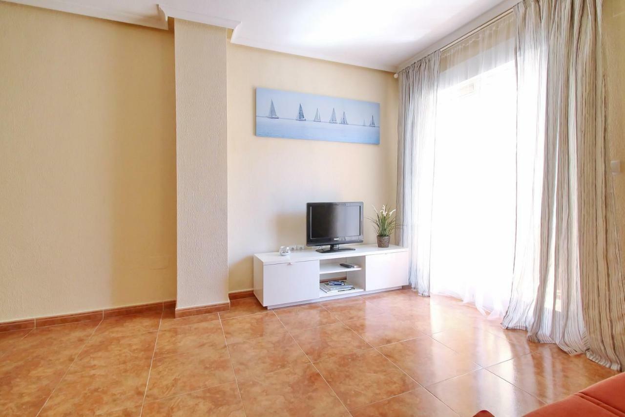 Zoa Happy Vacations Apartment Torrevieja Exterior photo